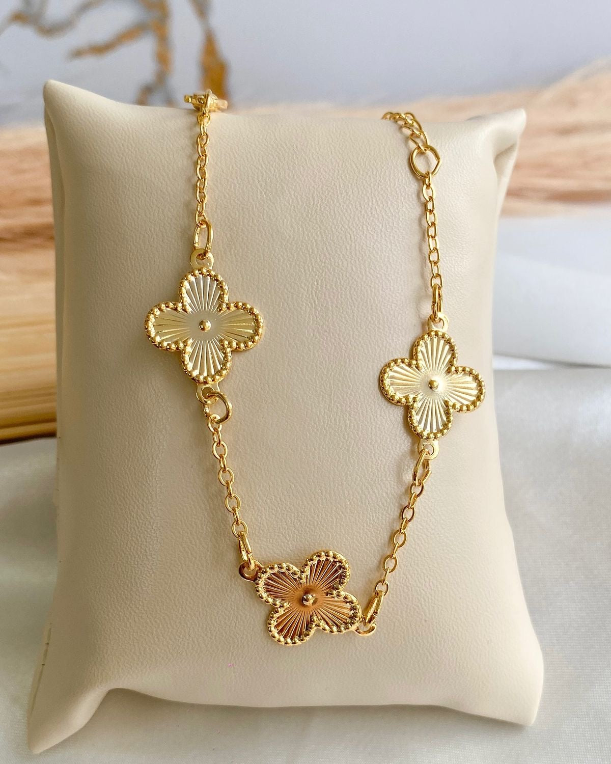 Clover Gold Bracelet