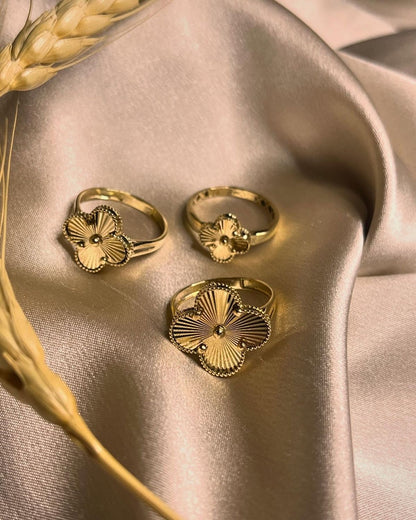 Clover Golden Ring