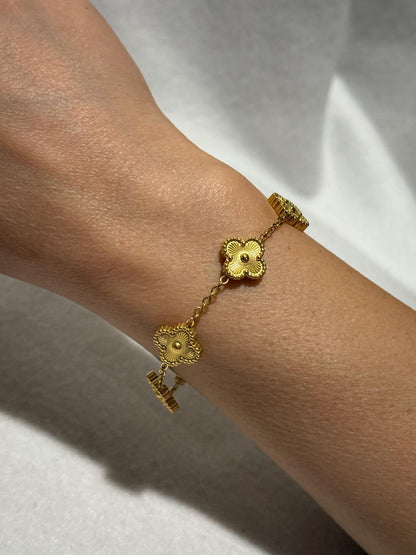 Clover Gold Bracelet